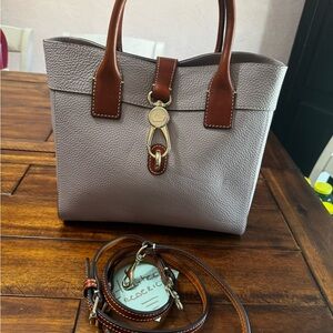 Dooney & Bourke Amelie Tote in Oyster